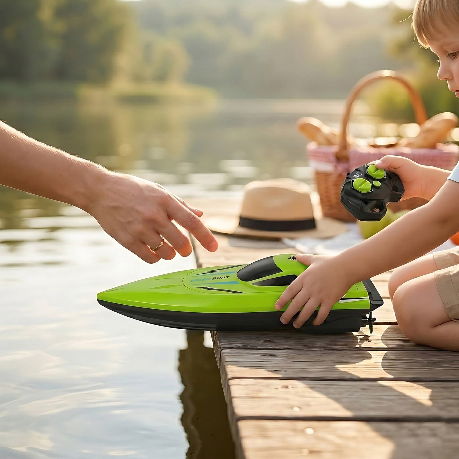 RC Speedboat, Funtogether Toys, MS300 with Dual Motors, 2.4GHz Waterproof Racer for Pools & Lakes, Gift for Kids