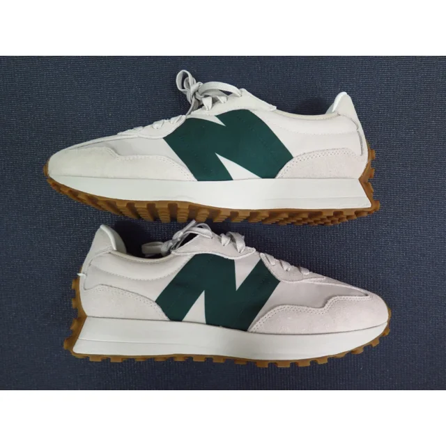 Size 11 NEW BALANCE 327 Men's Sneaker Shoes Gray White Green MS327HR1