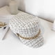 thumbnail image 3 of Sombreros de mujer, gorras de tweed a cuadros, gorras de vendedor de periódicos, visera plana con cadena, estilo militar vintage a cuadros blanco, 3 of 5