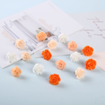 thumbnail image 2 of Chinchetas de resina con forma de rosa y flores en caja con degradado, tachuelas para prensar, tablero de corcho, 2 of 5