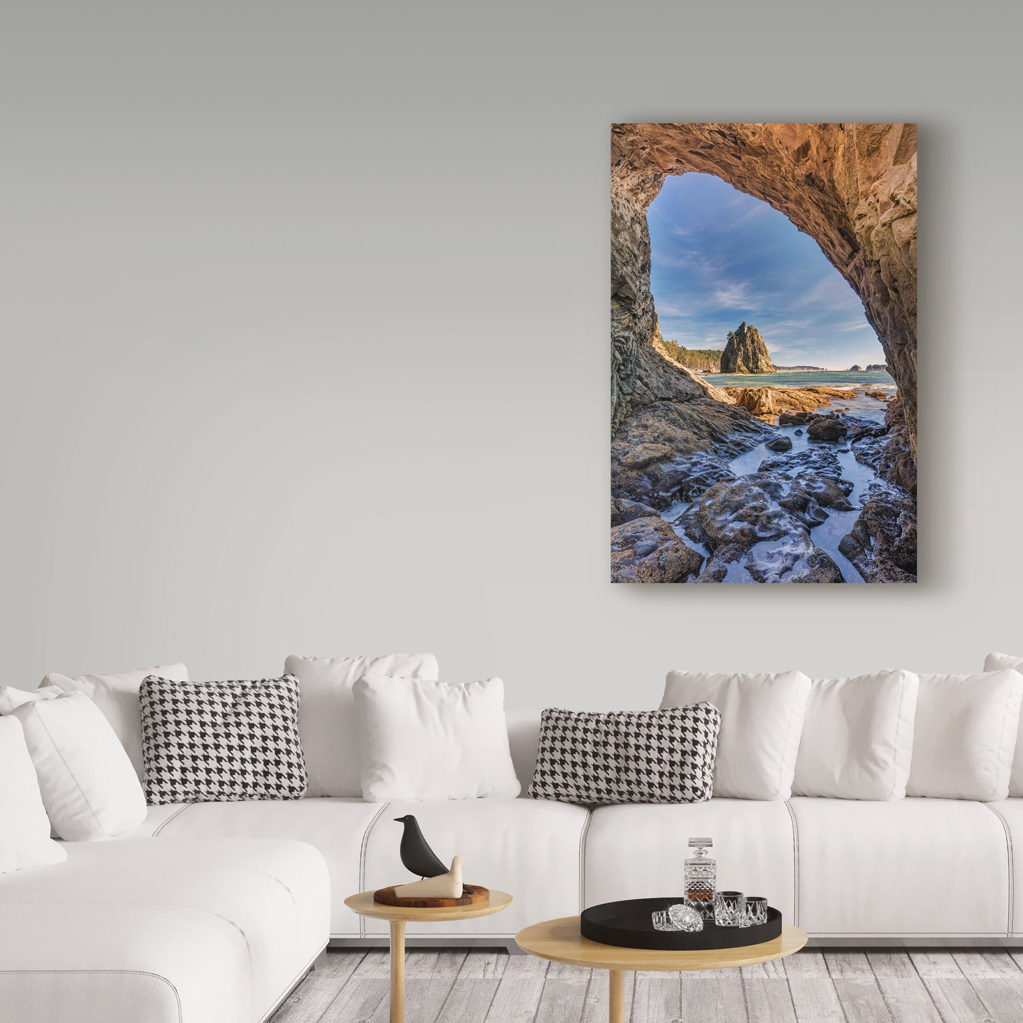 Trademark Fine Art 'Rialto Sea Arch' Canvas Art by Pierre Leclerc