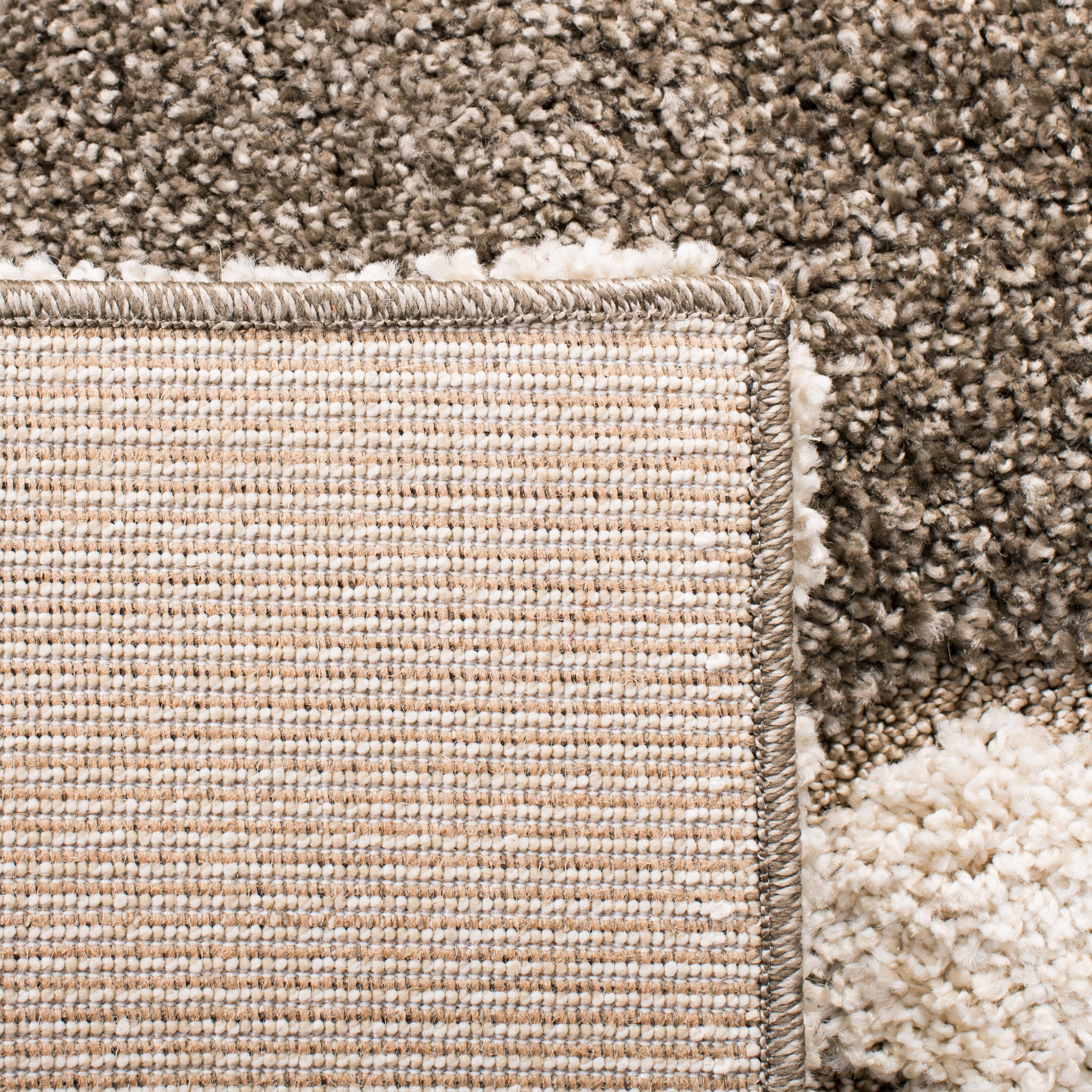 SAFAVIEH Florida Laidley Geometric Shag Area Rug, Brown/Ivory, 4' x 6'