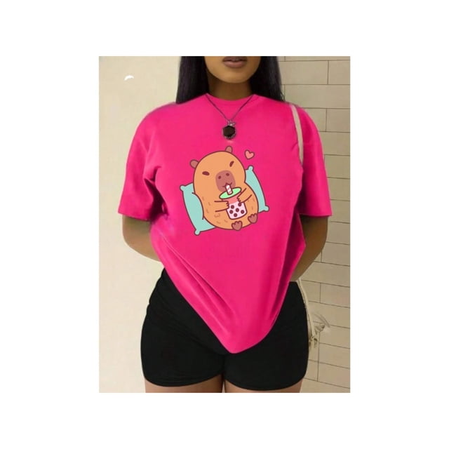 Playera Blusa De Capybara Recostado Bebiendo Soda Capibara Ropa De Mujer Color Fucsia Talla Grande Marca Emil SaEs