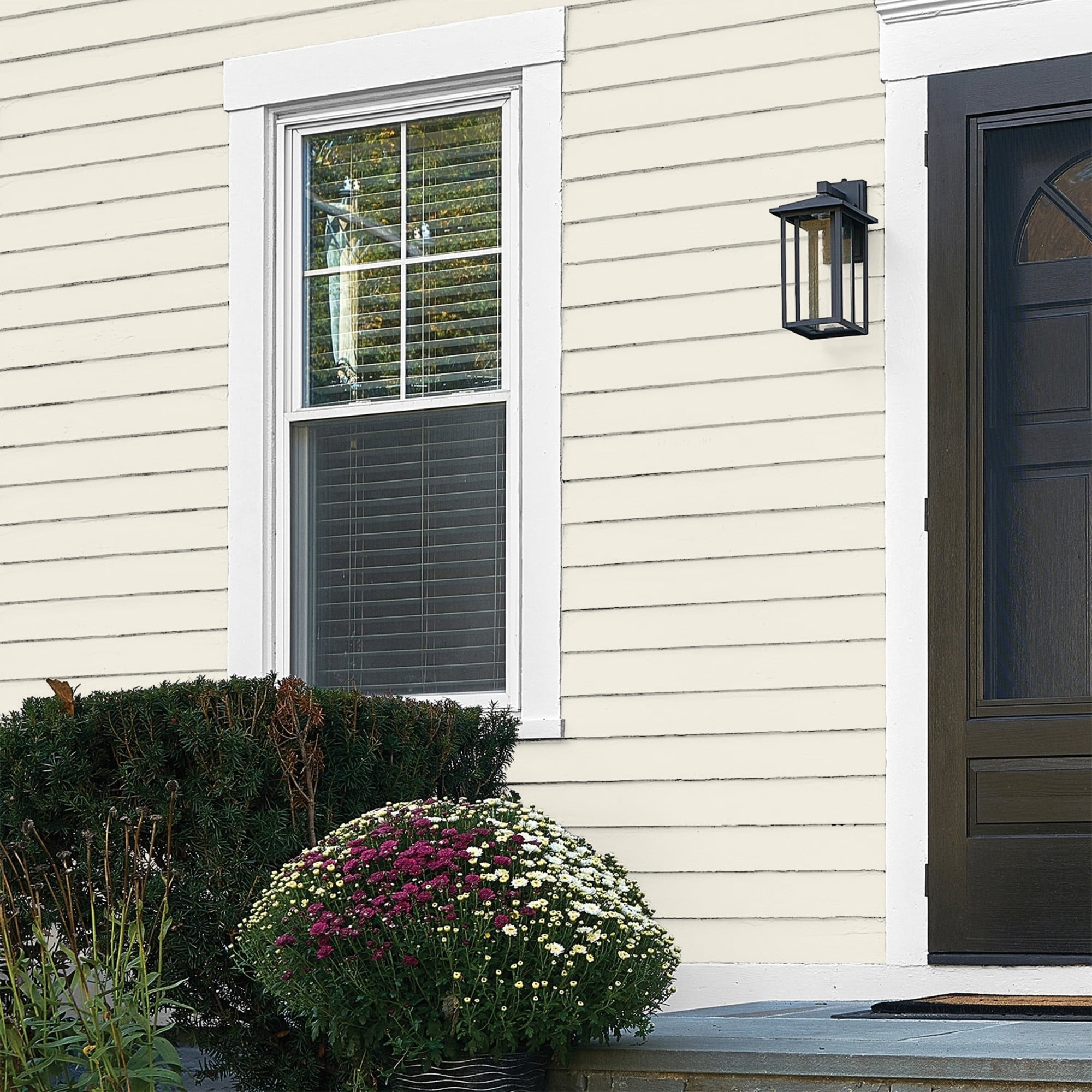 Glidden One Coat Horseradish / Beige Flat Exterior Paint with Primer, 5 Gallon