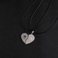 thumbnail image 2 of Collar con colgante de acero inoxidable con forma de corazón de melocotón y costura para parejas, colgante para estudiantes, accesorios de cadena para clavícula, 2 of 5