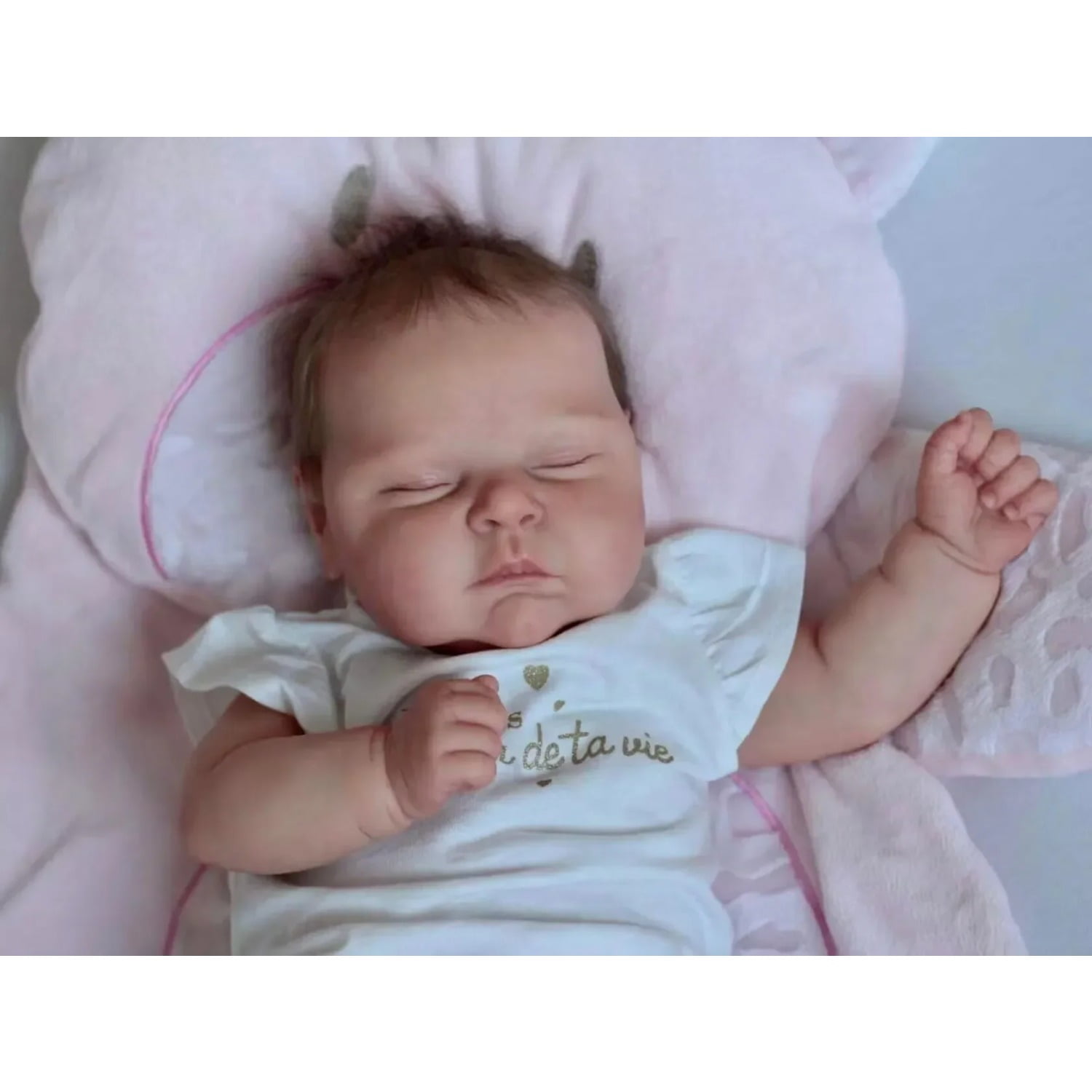 19Inch Peaches Finished Newborn Baby Soft Cloth Body Lifelike Reborn Baby Doll with 3D Skin Multiple Layers Painting Visible Veins