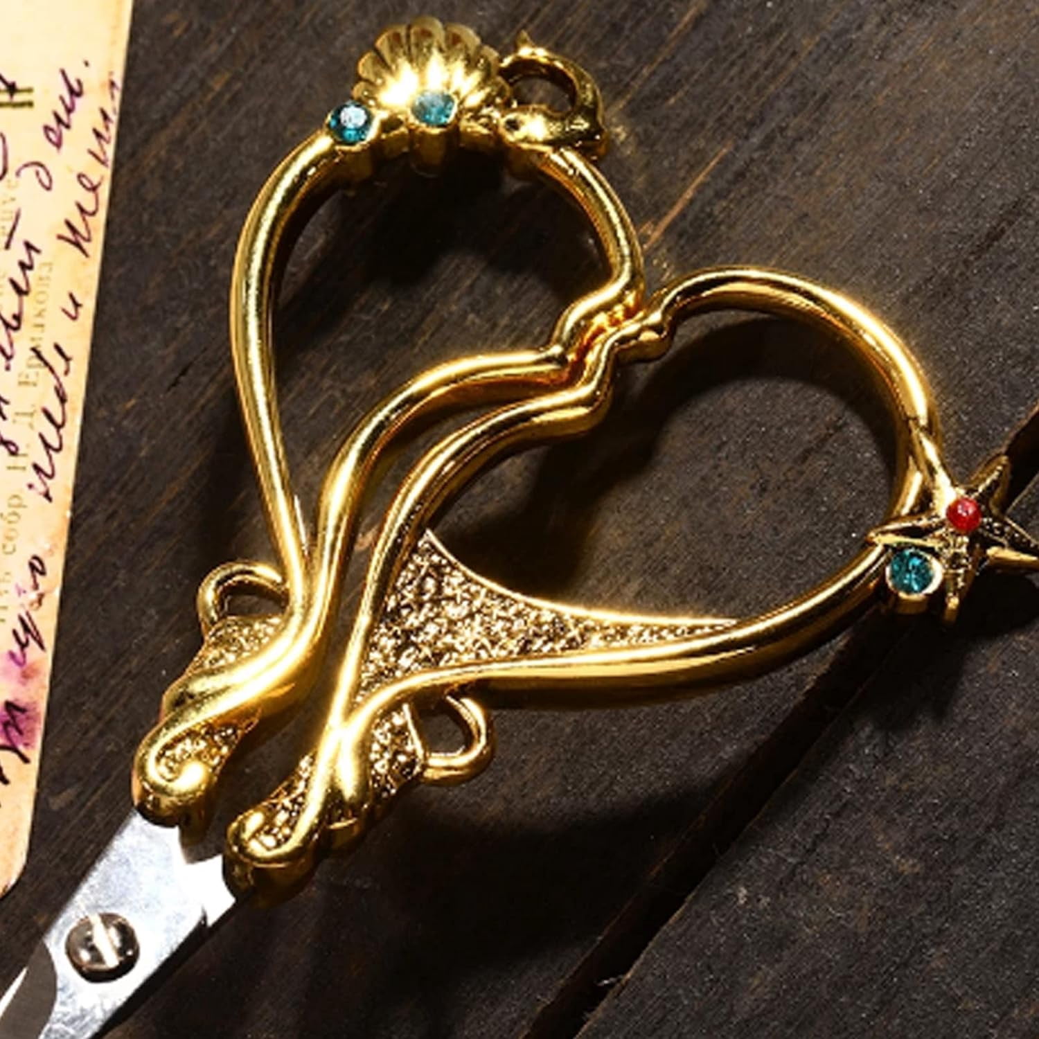 ABCISI Craft 4.9in Embroidery Scissors, Rustproof Stainless Steel Sewing Scissors, Vintage European Embroidery Scissors Sharp Blade, Lightweight Portable, Ideal for DIY Handicraft and Sewing