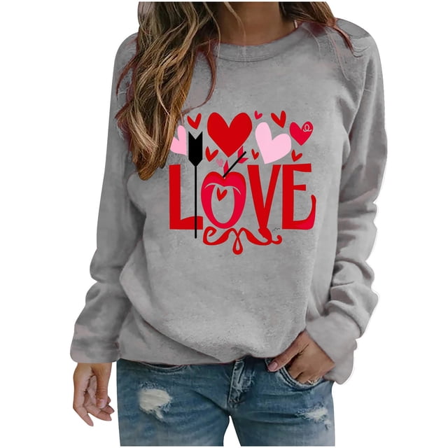 Amzcrzy Chandail en Molleton pour Femmes Saint-Valentin Drôle Cœur Amour Graphique Chandail Col Rond Manches Longues Chemises Amples Douces Mode Printemps Polyvalentes