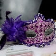 thumbnail image 2 of Mascarilla veneciana de encaje con cristales y flores de lirio para Halloween, mascarada y fiesta de disfraces (morada), 2 of 7