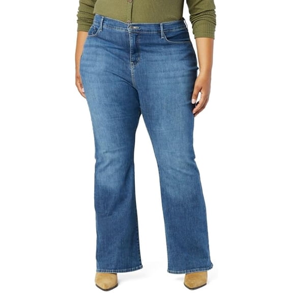 Levi Strauss Signature Gold Women's Totally Shaping Flare Jean (Standard and Plus)