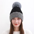 thumbnail image 3 of Diconna Bonnet d'Hiver pour Femmes Bonnet Tricoté Chaud Contraste de Couleurs pour Activités Extérieures, 3 of 7