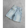 thumbnail image 2 of Pantalones cortos de mezclilla con borde sin rematar y agujeros rasgados de estilo Harajuku para hombre y mujer, estilo vintage, básicos, sencillos y combinables, ropa de calle, pantalones cortos Y2k, 2 of 5
