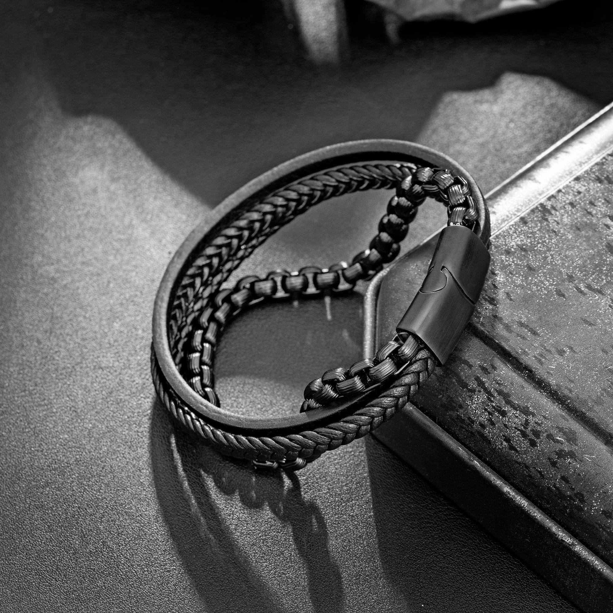murtoo Mens Leather Bracelet with Chain, Stainless Steel Clasp Braided Wristband for Men, Multi-Strand Adjustable Bracelet with Gift Bag