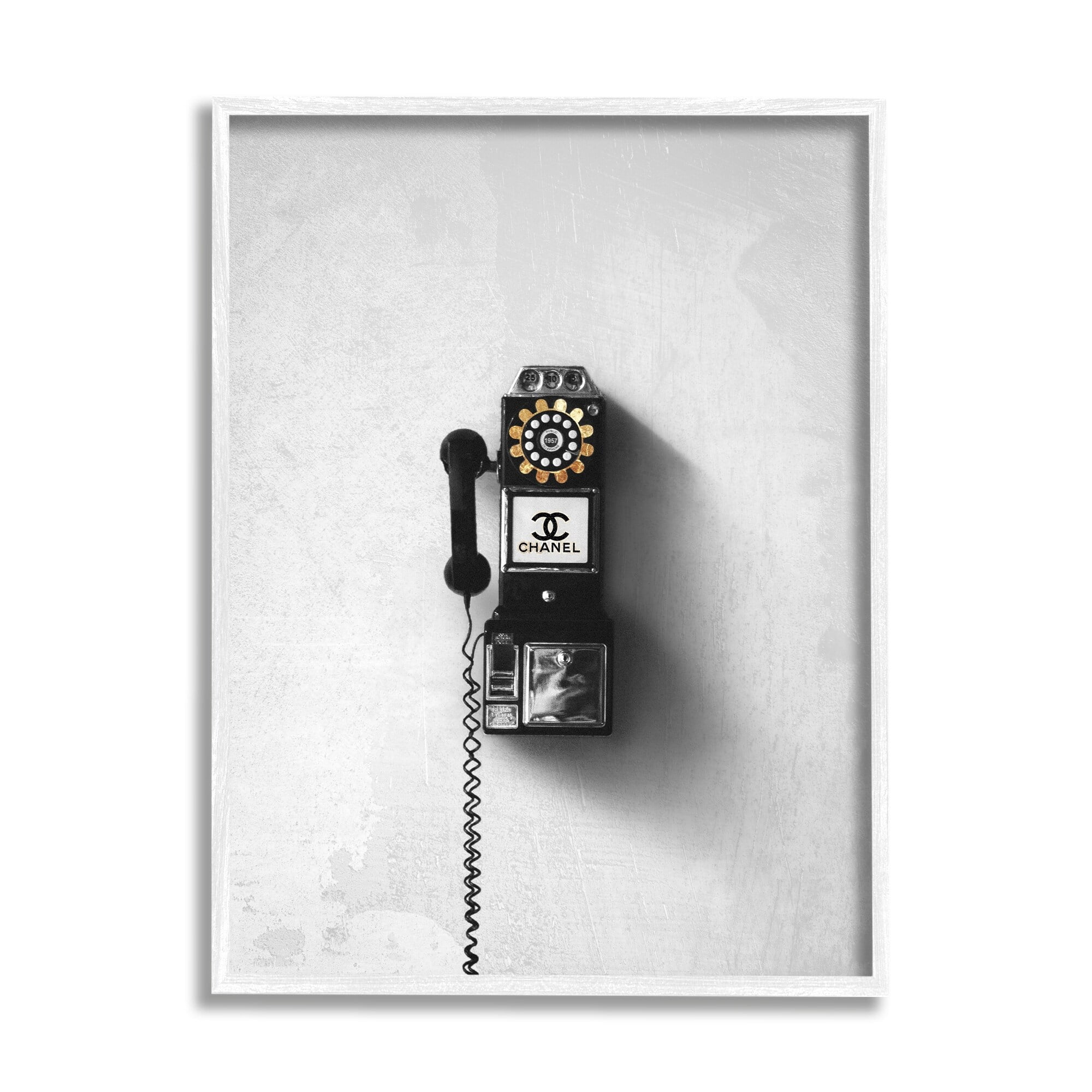Stupell Industries Vintage Fashion Dial Phone Glam Pop Black White, 16 x 20, Design by Ziwei Li