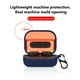 thumbnail image 2 of Funda de silicona para el compartimento de carga de combustible Skullcandy Grind (azul), 2 of 6