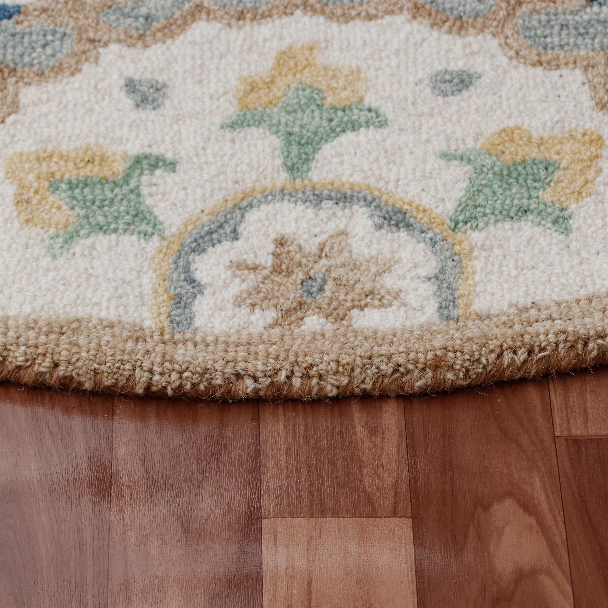 Ox Bay Clio 7'3" Round Gray/Beige Suzani Wool Indoor Area Rug