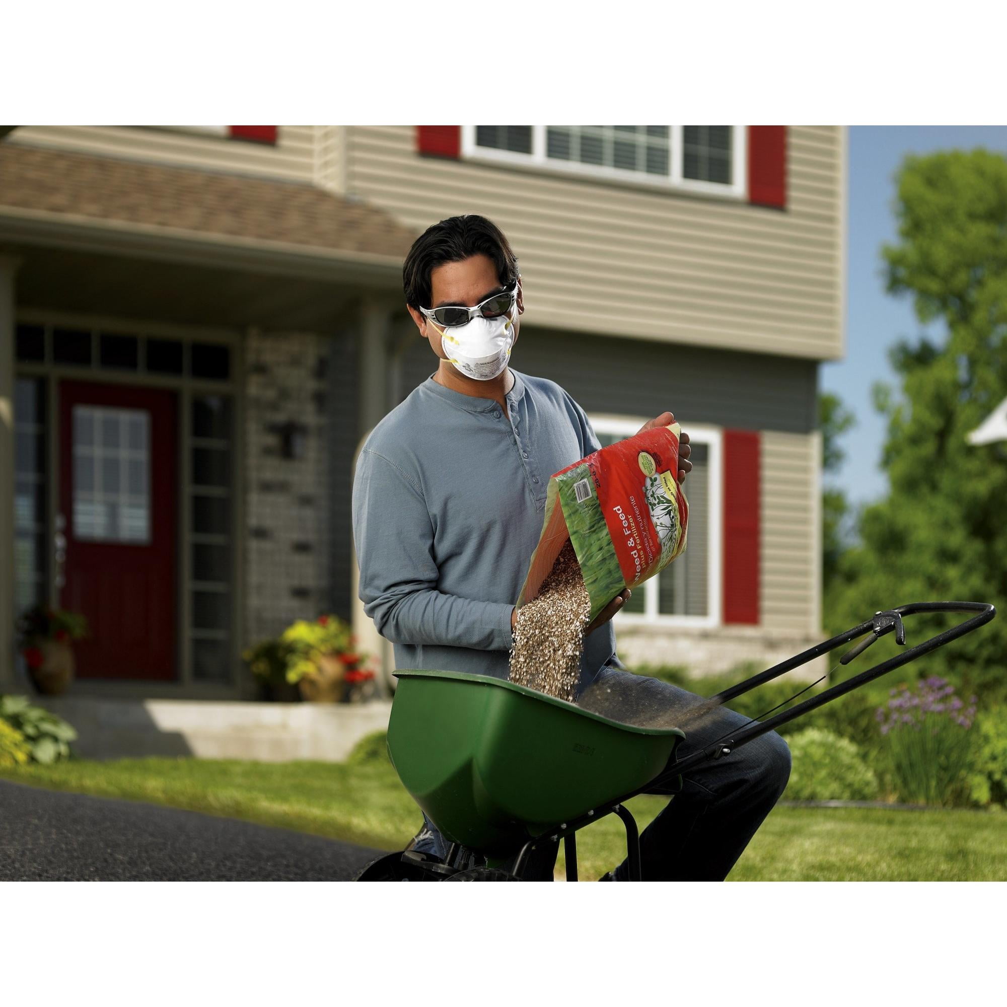 Photo 1 of 3M Paint Sanding Respirator, 2/Pack