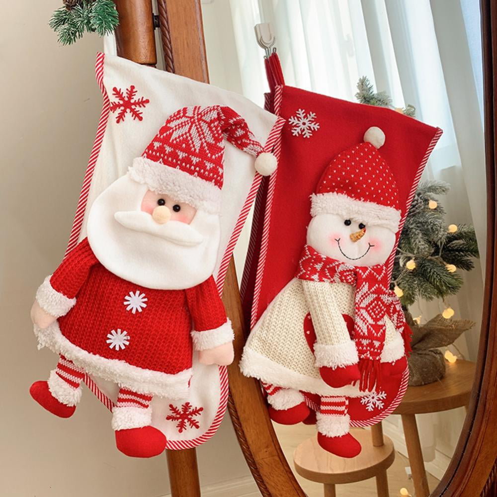 New Christmas Twins SANTA CLAUS SALT PEPPER SHAKERS Ceramic Holiday Classic SET