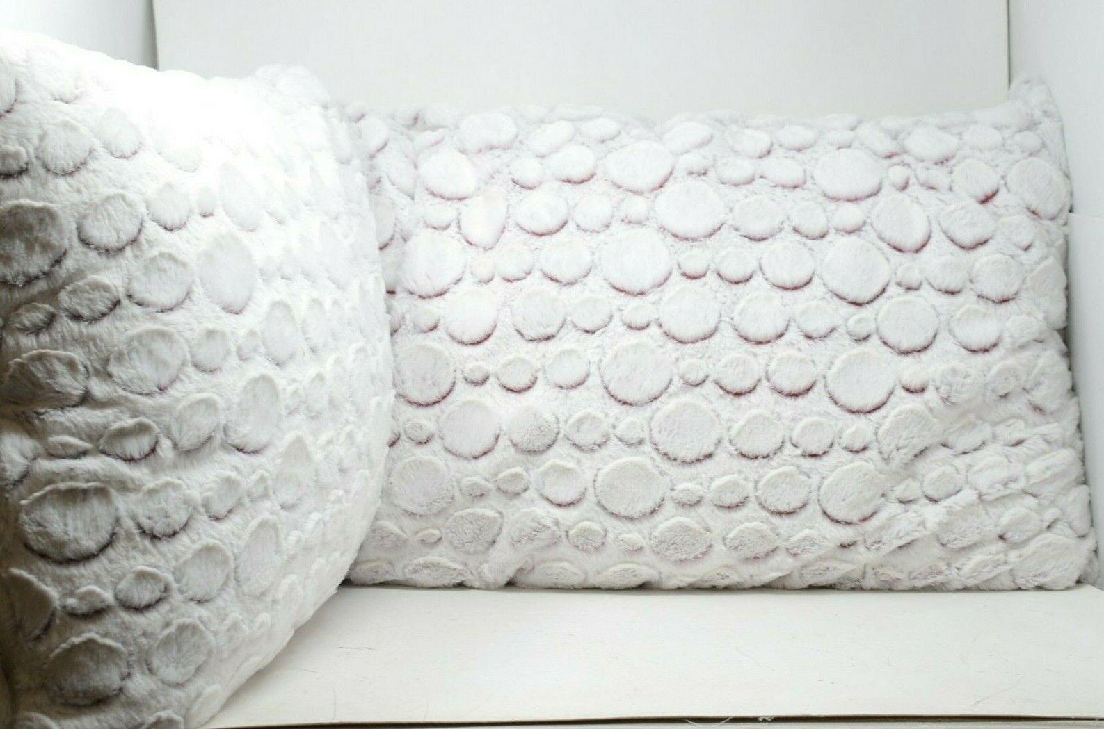 Soft 100% Polyester Spotted White/Red Body Pillow