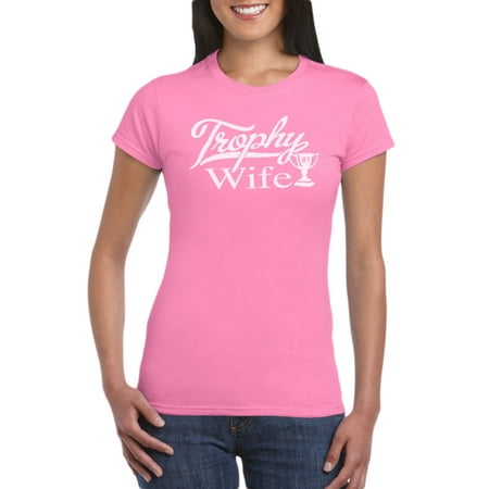 Worst Christmas Gifts From Husband Trophy Wife T-Shirt Gift Idea for Women - Wedding Engagement Present For Wife from Husband, Funny Gag, Baby Shower, Bachelorette, Bridal ()