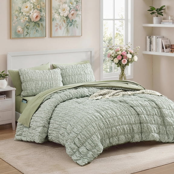Amberspace Puff 7-piece Bed in a Bag Comforter Set with Sheets,Sage Green,King