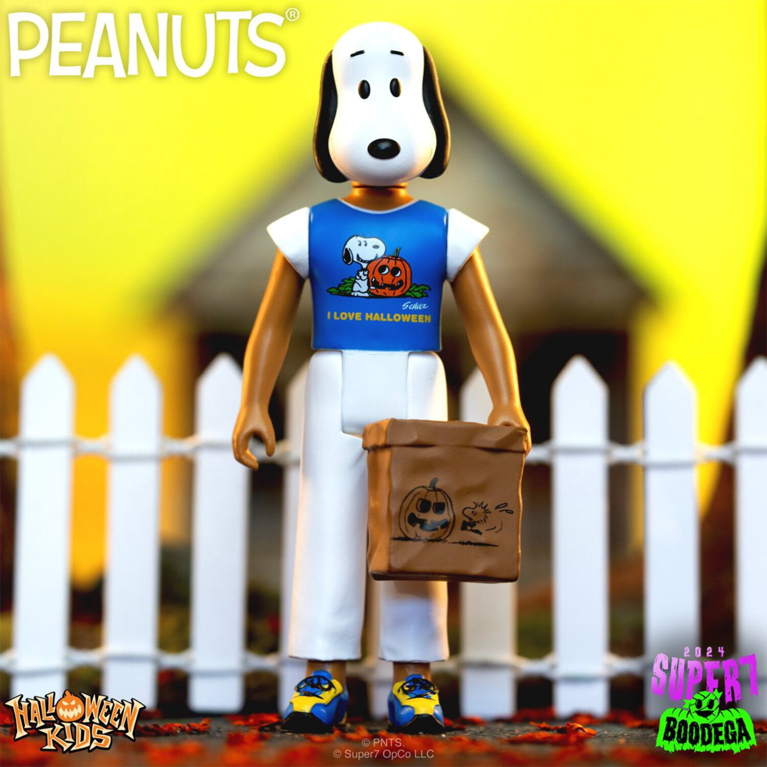 Halloween Kids Snoopy Girl (Peanuts) ReAction Figure