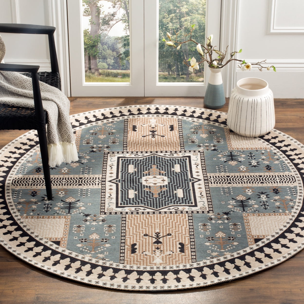 SAFAVIEH Classic Vintage Seanna Geometric Area Rug, Slate/Beige, 4' x 6'