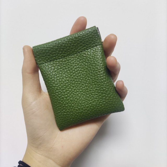 Monedero de bolsillo con clip de metralla de cuero, minibolso de almacenamiento para auriculares Bluetooth, billetera pequeña