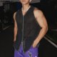 thumbnail image 4 of INCERUN Tops 2024 Chalecos holgados de estilo coreano para hombre, chalecos de punto con capucha, chalecos huecos, camisetas sin mangas finas informales de verano para hombre S-5XL, 4 of 5