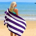 thumbnail image 4 of Paquete de 4 toallas de playa de microfibra a rayas moradas de Exclusivo Mezcla, 76 x 152 cm, 4 of 8