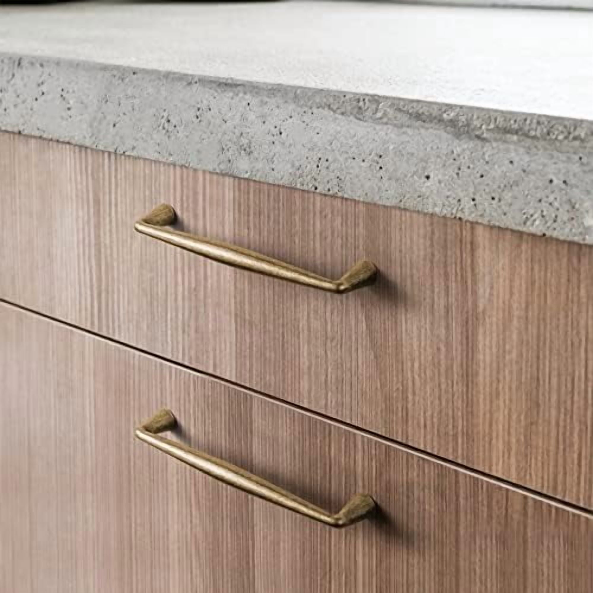 Vintage Retro Antique Brass Zinc Alloy Cabinet Handles - 7.56''(192mm) Hole Center Affordable Luxury Cabinet Pull Hardware for Bedroom, Kitchen, 6 Pack……