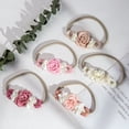 thumbnail image 5 of Paquete de 5 diademas de nailon con delicadas flores rosas blancas y rosas, lazos florales para el pelo, diademas con flores de margaritas, bandas elásticas para el pelo para Pascua, 5 of 5