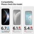 thumbnail image 4 of Protector de pantalla Spigen Glastr EZ FIT Privacy para iPhone 12 Pro Max, 4 of 8