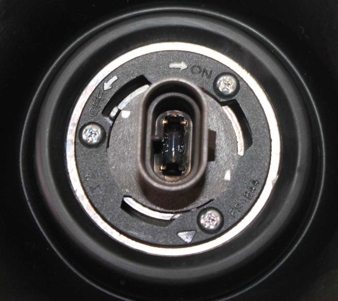 Headlight Compatible With 2005-2010 Chrysler 300 Right Passenger Halogen With bulb(s)