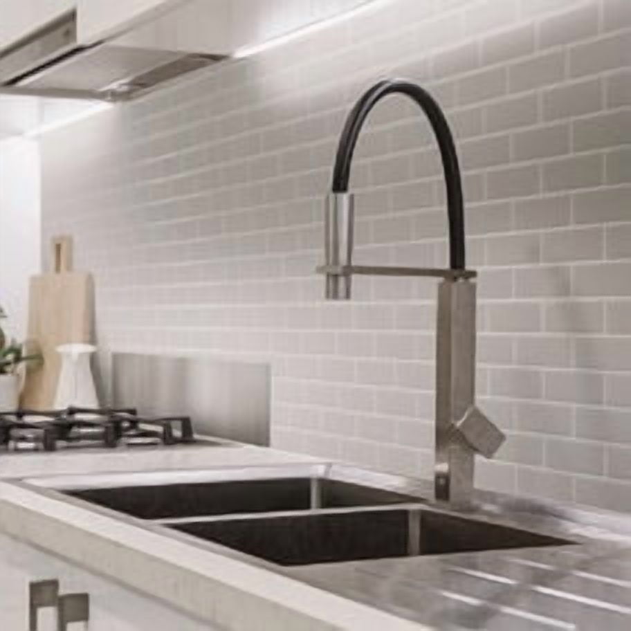Smart Tiles Peel and Stick Backsplash, 10 Adhesive Tiles, Subway Grey, 10,95"x9,7"