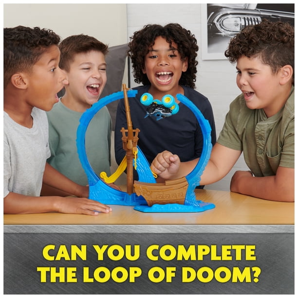 値下げ！新品未開封 モンスタージャム LOOP OF DOOM プレイセット Amazon.com: Monster Jam, Megalodon Loop of Doom Stunt Playset with