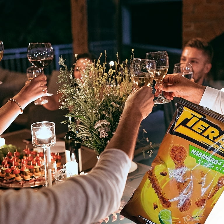 Fieras Habanero and Lime Flavored Spicy Corn Rolled Tortilla Chips