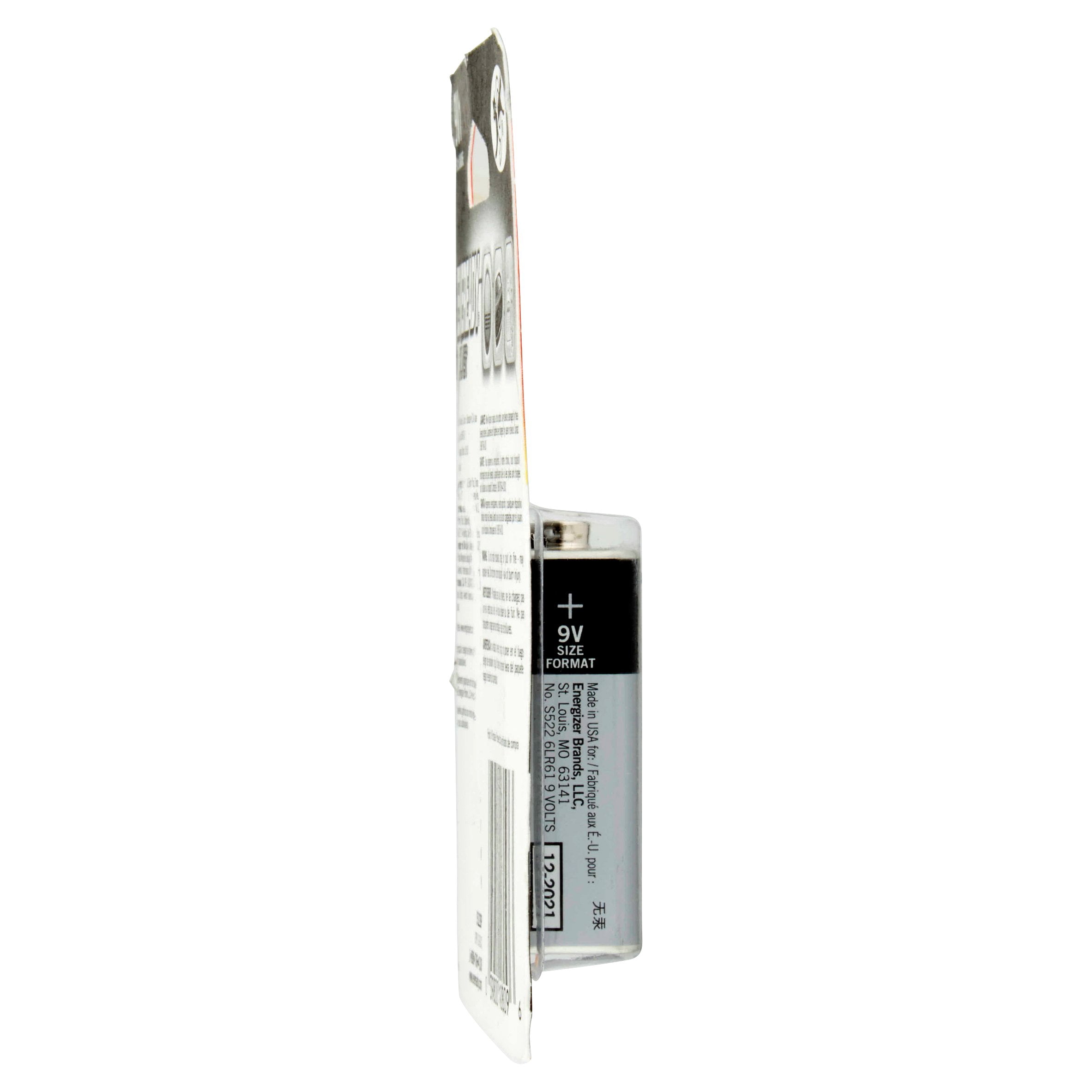 Eveready Silver Alkaline 9V Batteries, 1 Pack of 9 Volt Batteries