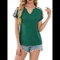 thumbnail image 1 of Blusas de Mujer con Cuello en V, Estampado Floral de Crochet, Corta, Informal, de Verano Verde M, 1 of 10