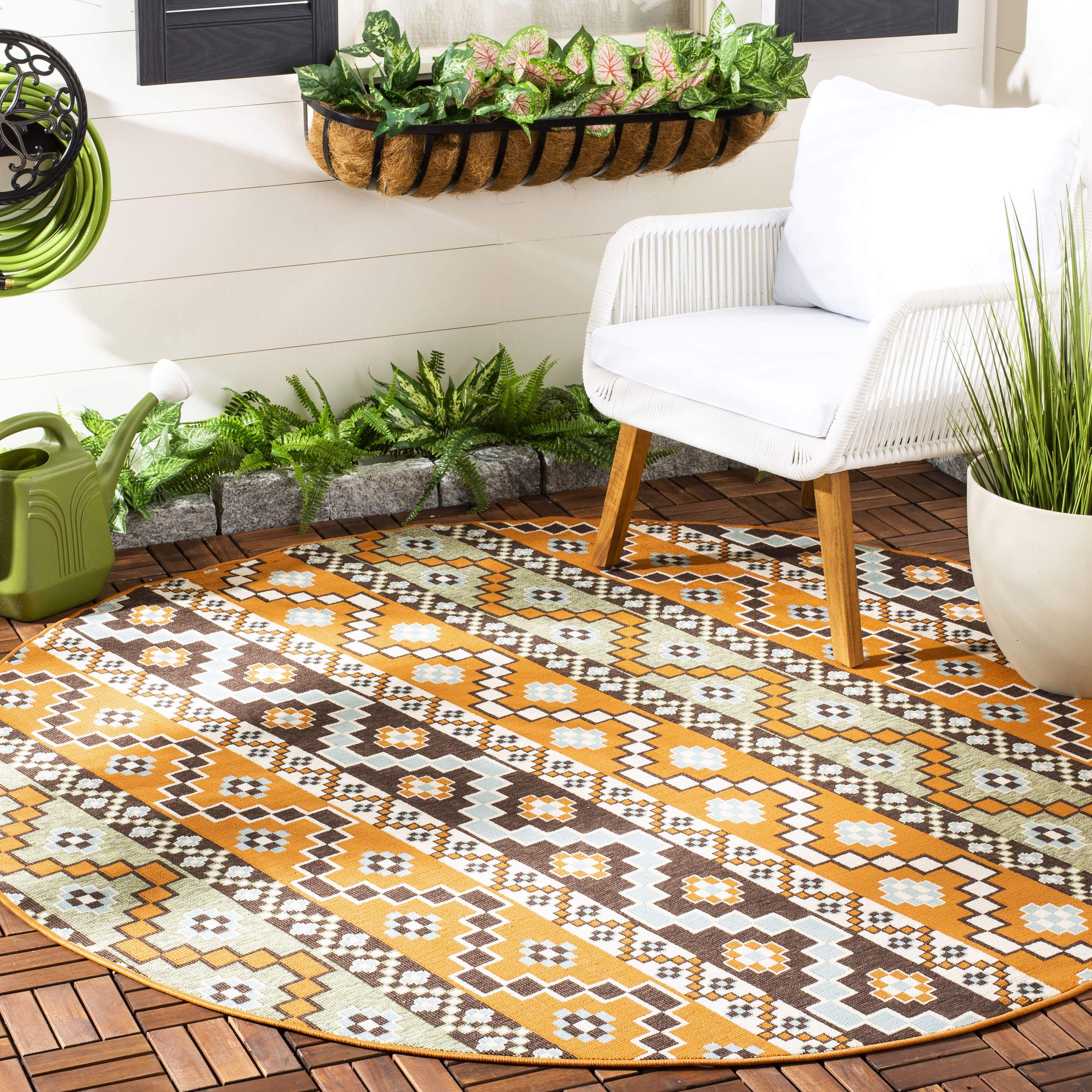 SAFAVIEH Veranda Luwig Geometric Indoor/Outdoor Area Rug, Terracotta/Chocolate, 5'3" x 5'3" Round