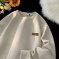 thumbnail image 3 of Sudadera estilo americano de piel de gamuza de color vintage para hombre, de gran tamaño, con cuello redondo, sudadera con capucha holgada y versátil, 3 of 5