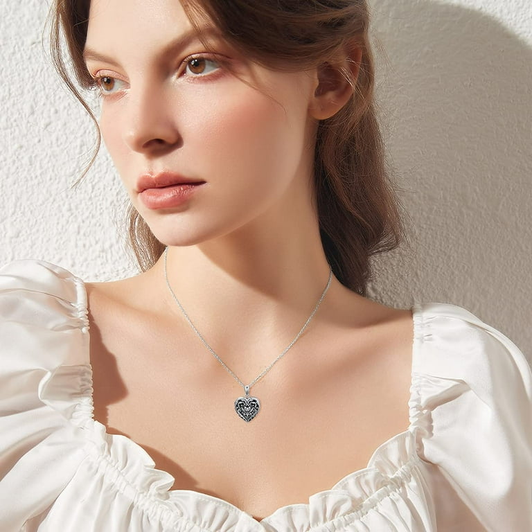 AOBOCO Heart Locket Necklace that Hold Photos for Women Sterling Silver Heart Pictures Necklaces Jewelry Keepsake Gifts for Women Personalize Locket