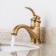 thumbnail image 2 of Grifo clásico para lavabo de baño, rendimiento antigoteo que garantiza la conservación del agua, estructura de latón de primera calidad con burbujeador ABS, estilo cascada, fácil de instalar y, 2 of 5
