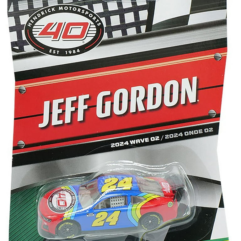 【新品未使用】Jeff Gordon 24 NASCAR 1:24スケール 新品未使用】Jeff Gordon 24 NASCAR 1:24スケール Action Nascar #24