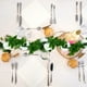 thumbnail image 5 of Guirnalda de Flores Artificiales con Rosas Blancas, Decoración de Mesa para Bodas, Rosas de Seda Realistas, Curvatura Natural, Belleza Romántica, Decoración para El Hogar, La Oficina y El Jardín, 240, 5 of 6