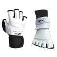 thumbnail image 3 of Guantes de boxeo MMA, guantes de medio dedo, guantes de fitness para hombres, guantes de lucha para niños, guantes de taekwondo para mujeres, protectores de pies, 3 of 6
