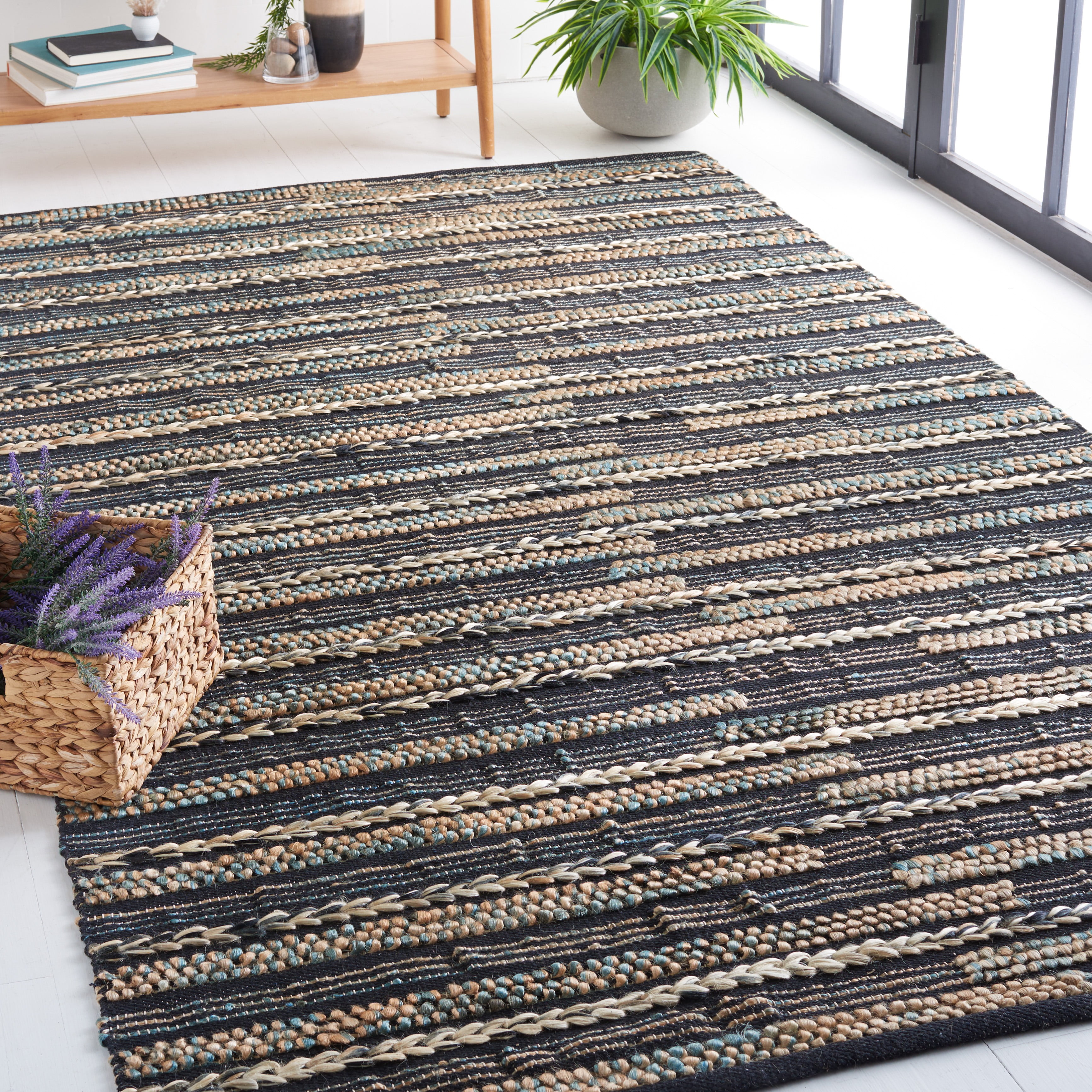 SAFAVIEH Natural Fiber Carlene Abstract Area Rug, Black/Natural, 6' x 6' Square