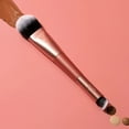 thumbnail image 5 of Real Techniques Cover & Conceal Dual Ended Makeup Brush, for Foundation and Concealer, 1 Count, 5 of 11