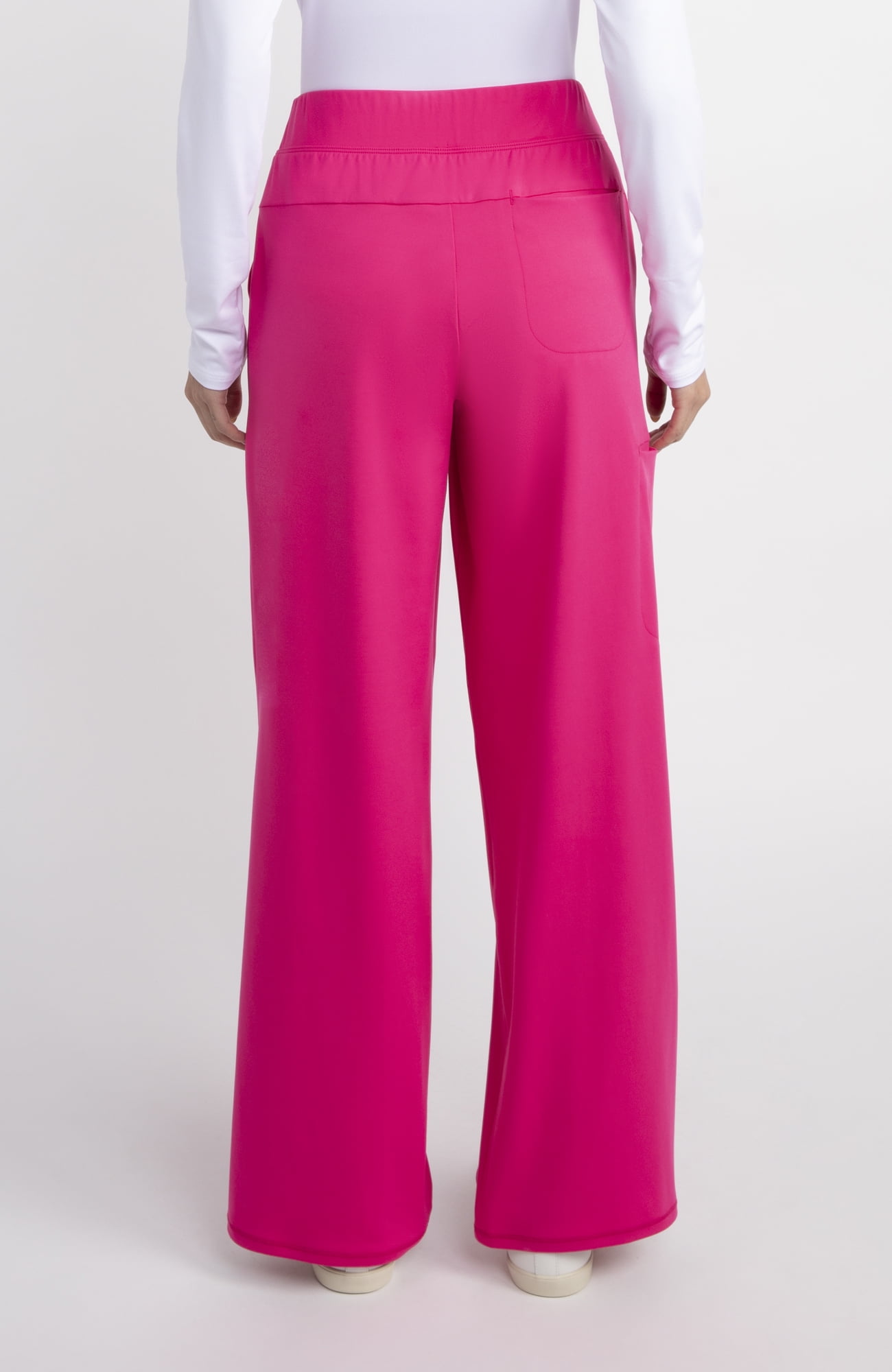 Gildan Wide Leg Pull-On Cargo Scrub Pant, 2-Way Stretch, Sizes XS-2XL