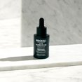 thumbnail image 3 of Sérum antienvejecimiento Brickell con ácido hialurónico para hombre, 30 ml, 3 of 5